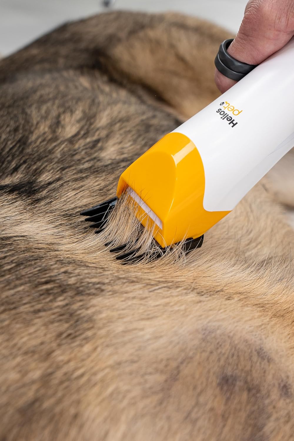Helios - Low Noise, Light Weight, Strong Suction Pet Grooming & Vacuum - All-in-One Trimmer, De-Shedding & Cleaning System for Dogs & Cats